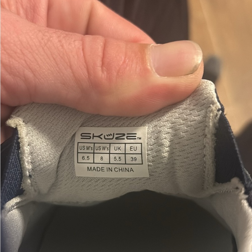 SKYZE Gray Sneakers